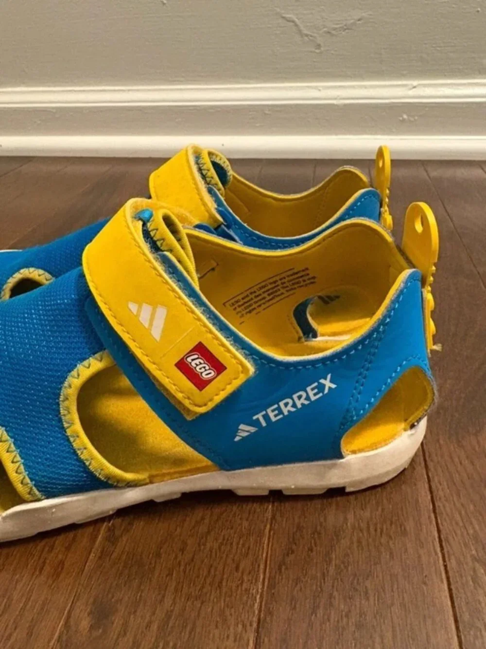 adidas x LEGO Terrex Captain Toey Kids Water Shoes / Sandals - Size 5 Youth